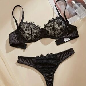 Black Lace Lingerie Set